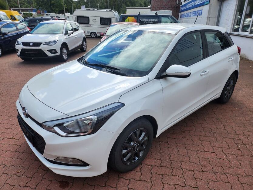 Hyundai i20 79.900 km 8.750 € Hambergen 27729