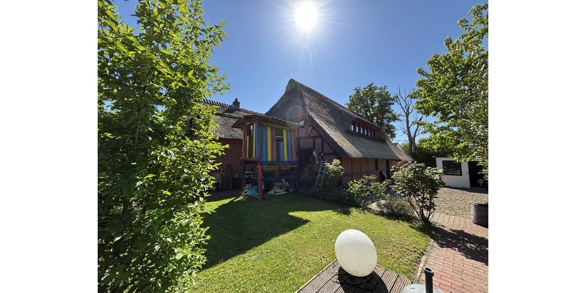 Mehrfamilienhaus, Wohnhaus Bremen / Rekum Rekum - 8 Zimmer, 200 m&sup2;, 329.900&euro; | Angebot:26596413