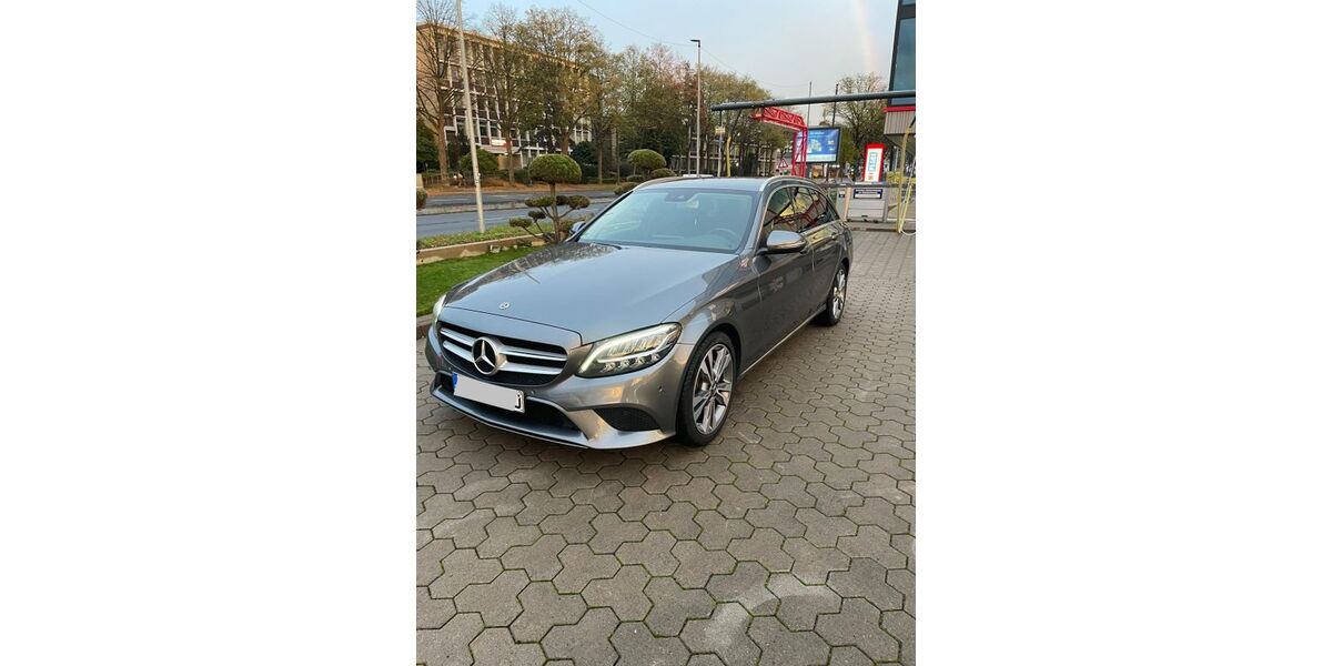 Mercedes-Benz C 220 121.000 km 20.000 &euro; Elsfleth 26931