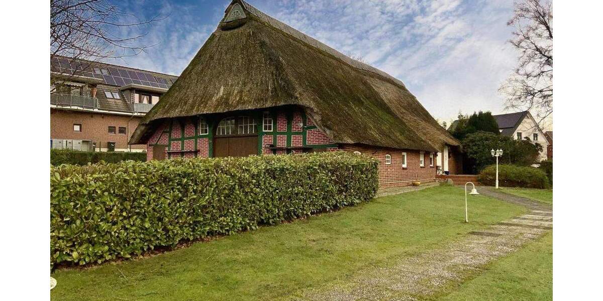 Lesumstotel! Herausragendes Ensemble von 2 Traumhäusern in Bestlage! 1 zimmer