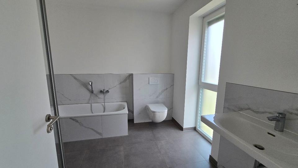 Etagenwohnung Stuhr - 3 Zimmer, 93 m&sup2;, 1.200&euro; | Angebot:26648558