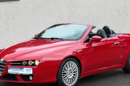 Alfa Romeo Spider 138.000 km 11.950 € Grasberg 28879