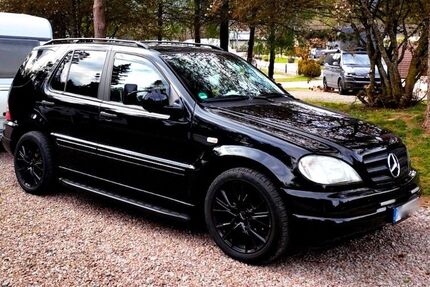 Mercedes-Benz ML 320 230.000 km 3.900 &euro; Bremen 28203