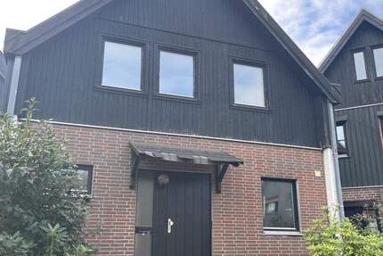 Haus Bremen / Grohn Grohn - 4 Zimmer, 107 m&sup2;, 179.000&euro; | Angebot:25777973