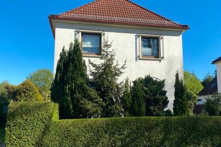 Haus Bremen Vegesack - 6 Zimmer, 130 m&sup2;, 295.000&euro; | Angebot:26426833