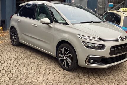 Citroen C4 Picasso 80.200 km 12.990 &euro; Bremen 28309