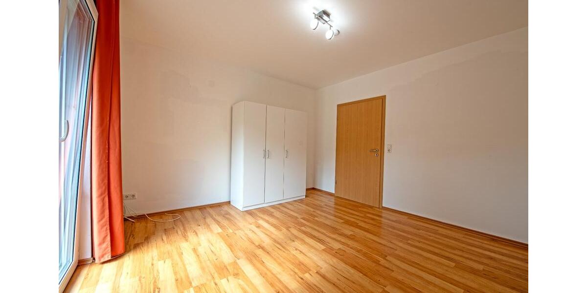 Erdgeschoßwohnung Syke - 3 Zimmer, 100 m&sup2;, 990&euro; | Angebot:24839017