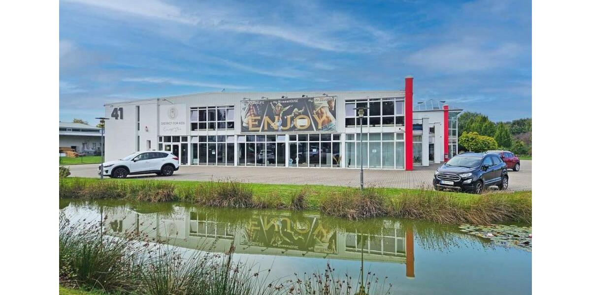 Großzügige helle Ladenfläche in guter Lage zu vermieten zimmer