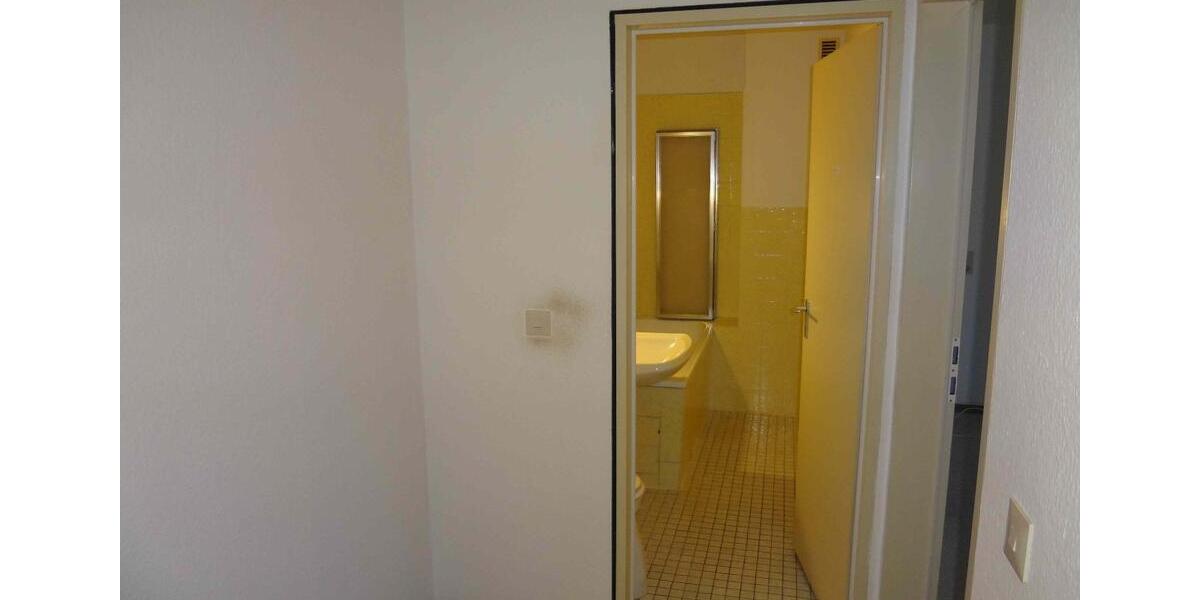 Hochparterre Bremen Vegesack - 3.5 Zimmer, 84 m&sup2;, 155.000&euro; | Angebot:27081712