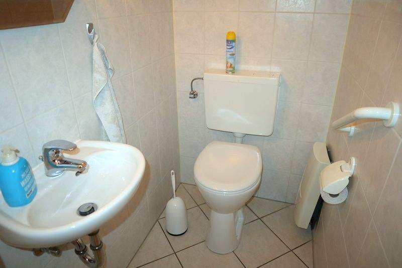 Mehrfamilienhaus, Wohnhaus Ganderkesee Schierbrok - 7 Zimmer, 210 m&sup2;, 435.000&euro; | Angebot:24834674