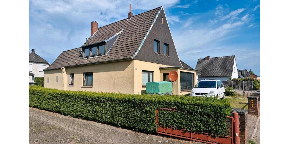 Mehrfamilienhaus, Wohnhaus Delmenhorst Deichhorst - 7 Zimmer, 155 m&sup2;, 309.000&euro; | Angebot:26758559