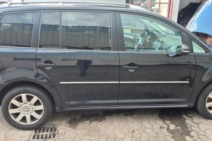 VW Touran 275.000 km 2.750 &euro; bremen 28309