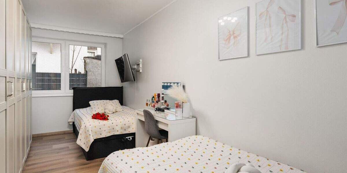 Mehrfamilienhaus, Wohnhaus Bremen Gröpelingen - 8 Zimmer, 339 m&sup2;, 649.000&euro; | Angebot:25770428