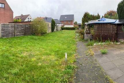 Zentralgelegenes Baugrundstück mit Altbestand zimmer