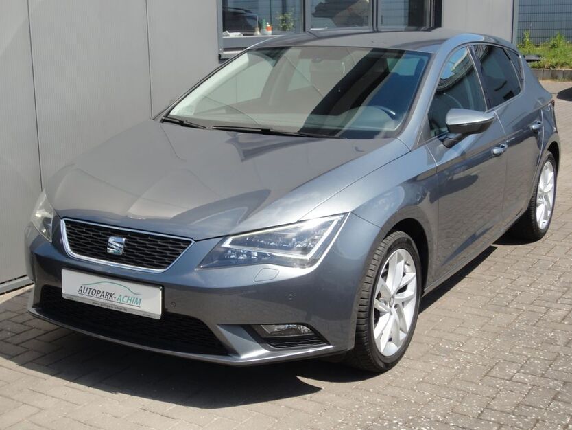 Seat Leon 139.600 km 9.380 € Achim 28832