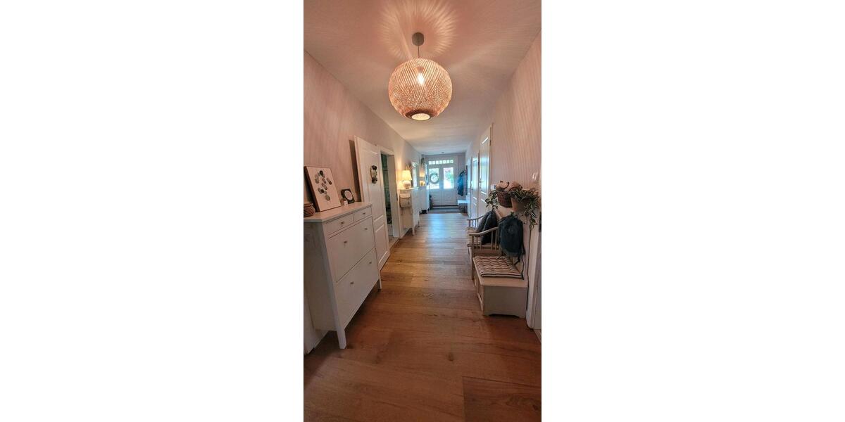 Einfamilienhaus Schwanewede - 7 Zimmer, 208 m&sup2;, 499.000&euro; | Angebot:27231452