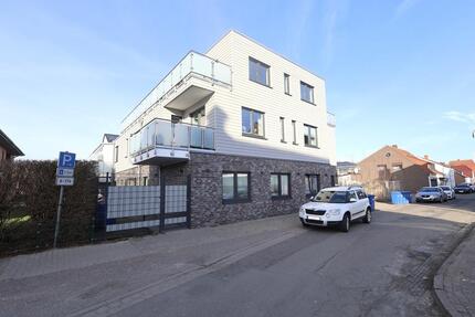 Haus Lemwerder - 4 Zimmer, 135 m&sup2;, 1.300&euro; | Angebot:25082894