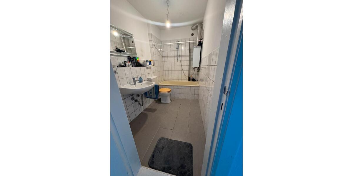 Dachgeschoßwohnung Bremen Gröpelingen - 2 Zimmer, 40 m&sup2;, 725&euro; | Angebot:26503210