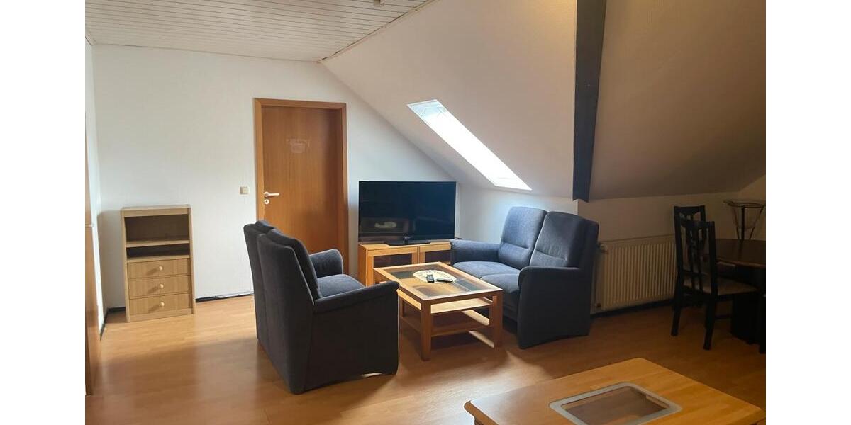 Dachgeschoßwohnung Delmenhorst Deichhorst - 1 Zimmer, 40 m&sup2;, 490&euro; | Angebot:25698835