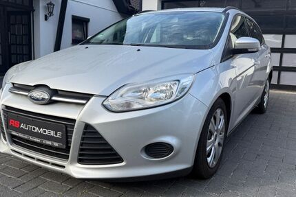 Ford Focus 215.000 km 1.990 &euro; Delmenhorst 27751