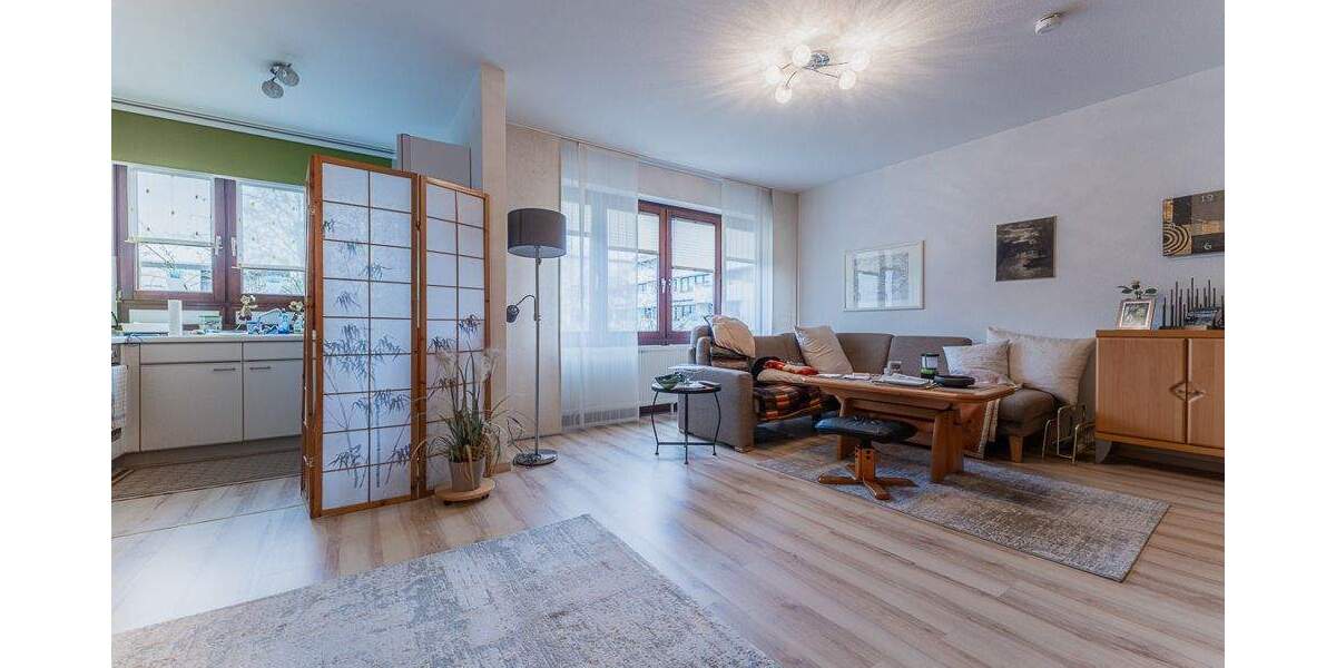 Etagenwohnung Bremen Lehe - 2 Zimmer, 67 m&sup2;, 165.000&euro; | Angebot:25680928