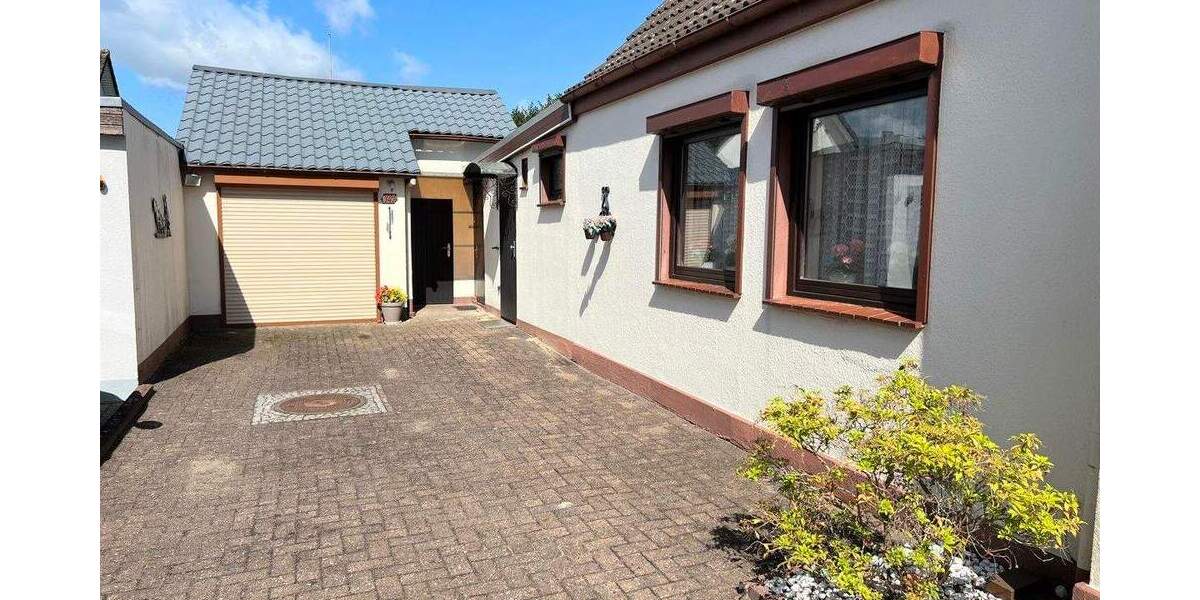 Doppelhaushälfte Bremen / Blumenthal Lüssum-Bockhorn - 4 Zimmer, 142 m&sup2;, 189.000&euro; | Angebot:24270709
