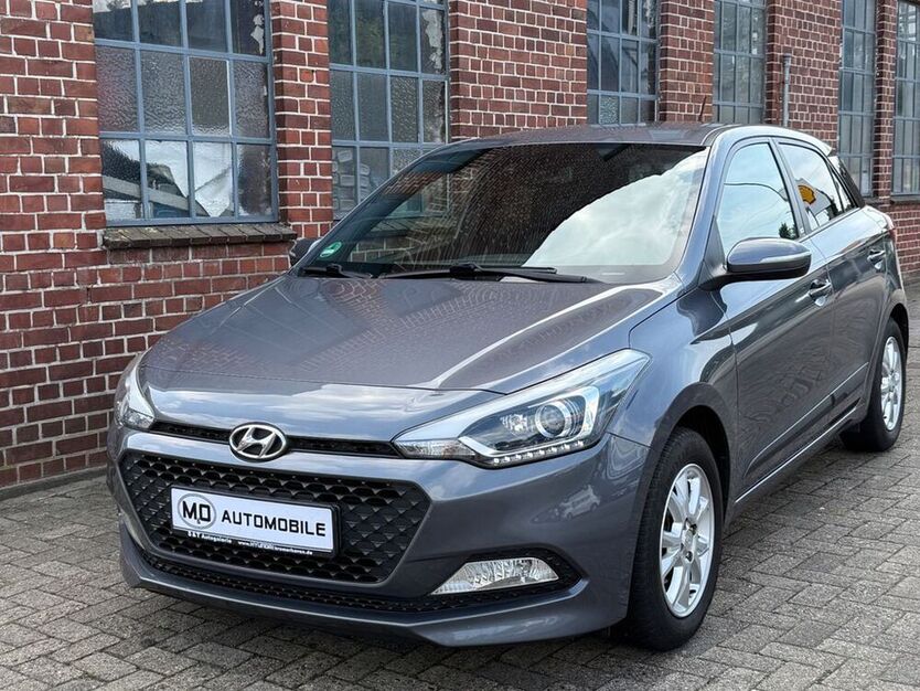 i20