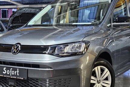 VW Caddy 7.000 km 28.590 &euro; Wallhöfen bei Bremen 27729