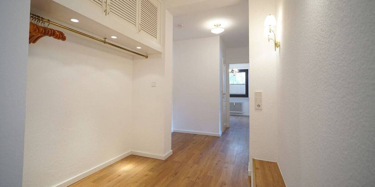 Etagenwohnung Bremen Schwachhausen - 4 Zimmer, 104 m&sup2;, 385.000&euro; | Angebot:25729700