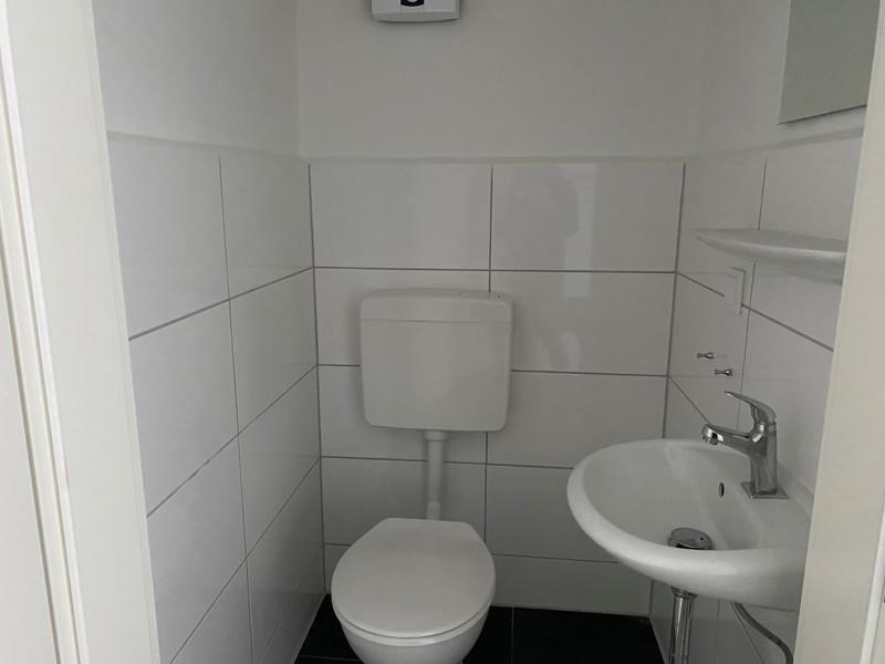 Renovierte 3-Zimmer-Wohnung mit Einbauküche 3 zimmer