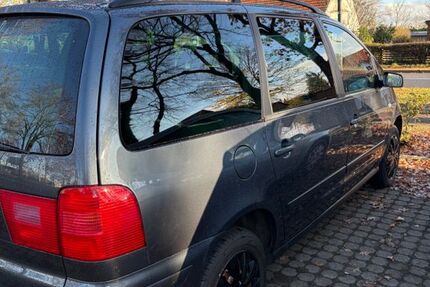 Seat Alhambra 97.500 km 7.150 &euro; Emtinghausen 27321