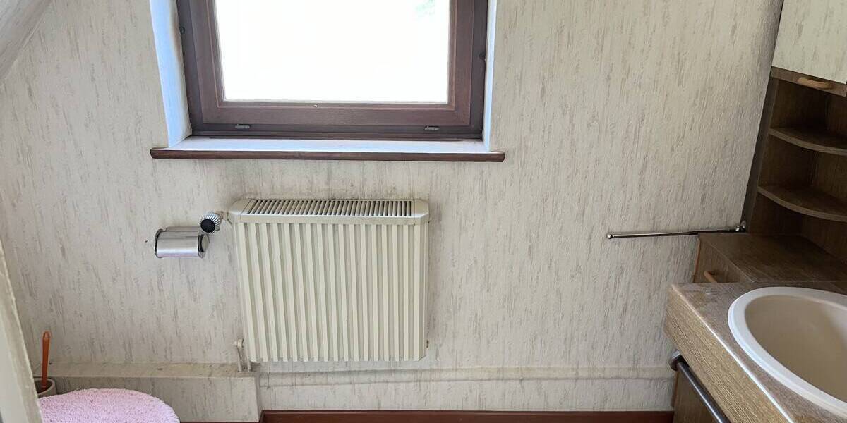 Einfamilienhaus Bremen / Rekum Rekum - 5 Zimmer, 112 m&sup2;, 165.000&euro; | Angebot:25800396