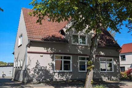 Haus Bremen Blumenthal - 8 Zimmer, 250 m&sup2;, 625.000&euro; | Angebot:26134214