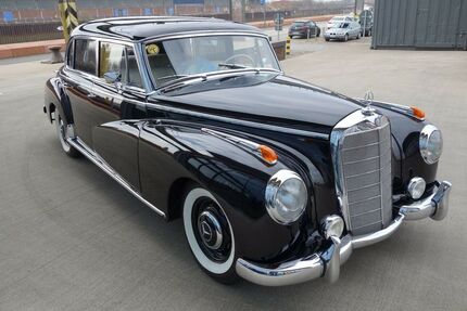 Mercedes-Benz 300 18.011 km 159.000 € Bremen 28357