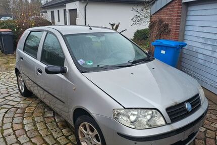Fiat Punto 131.810 km 600 &euro; Lilienthal 28865