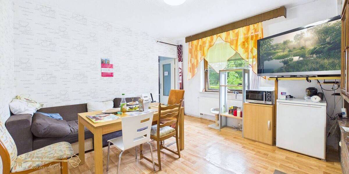 Mehrfamilienhaus, Wohnhaus Achim Uesen - 7 Zimmer, 220 m&sup2;, 430.000&euro; | Angebot:26875038