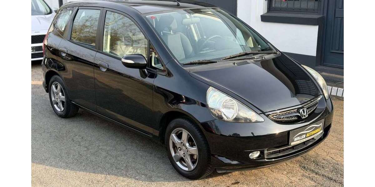 Honda Jazz 94.000 km 6.650 &euro; Bremen 28219