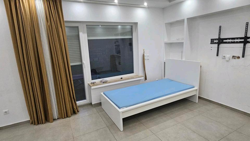 Einfamilienhaus Berne - 6 Zimmer, 140 m&sup2;, 1.250&euro; | Angebot:24878280