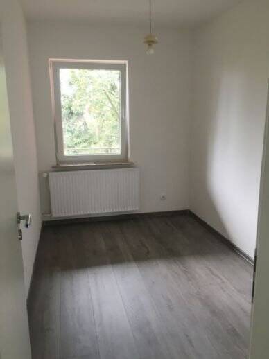 Etagenwohnung Lemwerder - 4 Zimmer, 74 m&sup2;, 600&euro; | Angebot:25728914