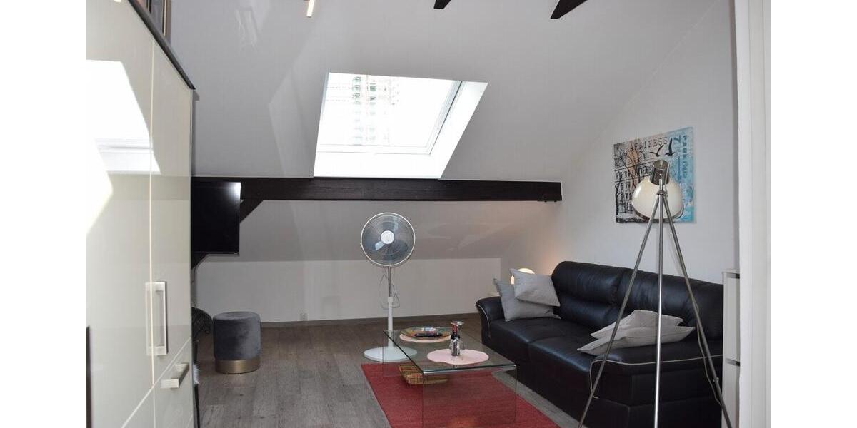 Dachgeschoßwohnung Bremen - 1 Zimmer, 40 m&sup2;, 600&euro; | Angebot:26476162