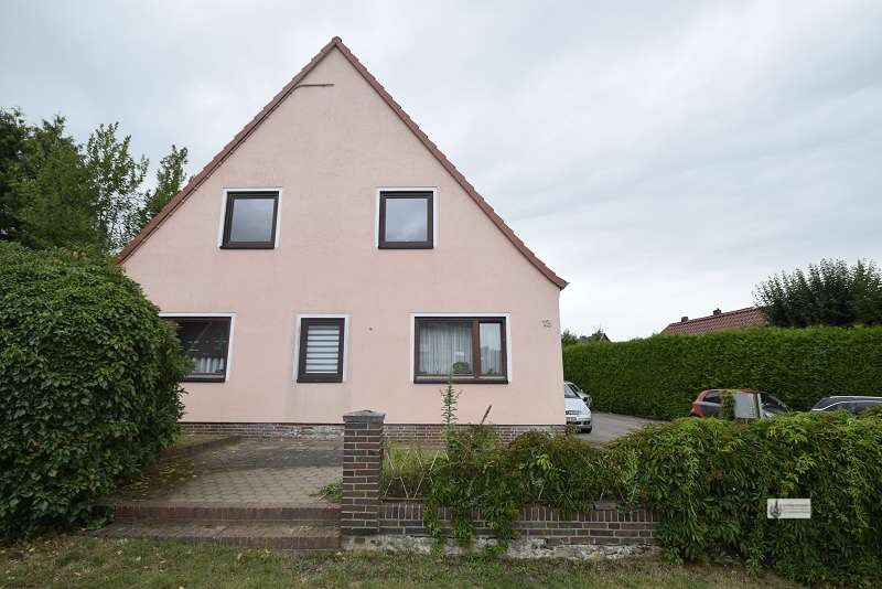 3,5 Zimmer OG - Wohnung im 5 Parteienhaus in ruhiger Lage mit Einbauküche und Stellplatz - Etagenwohnung Syke | Angebot:27312337