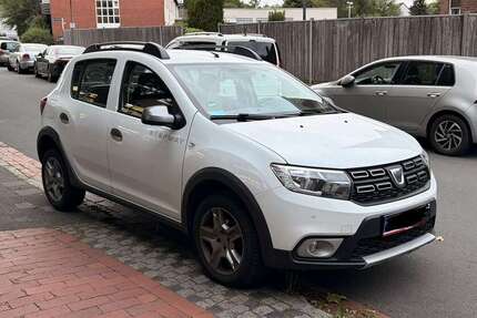 Dacia Sandero 89.000 km 8.990 &euro; Bremen 28307