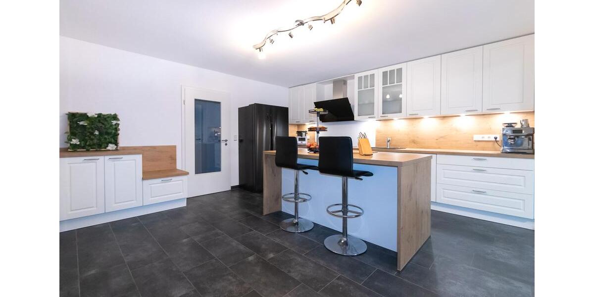 Erdgeschoßwohnung Weyhe - 3.5 Zimmer, 149 m&sup2;, 1.296&euro; | Angebot:23909653