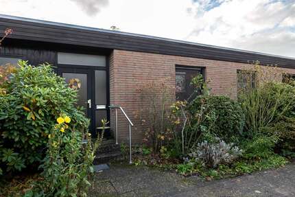 Haus zum Kaufen in Delmenhorst 297.000 € 156 m² 6 zimmer