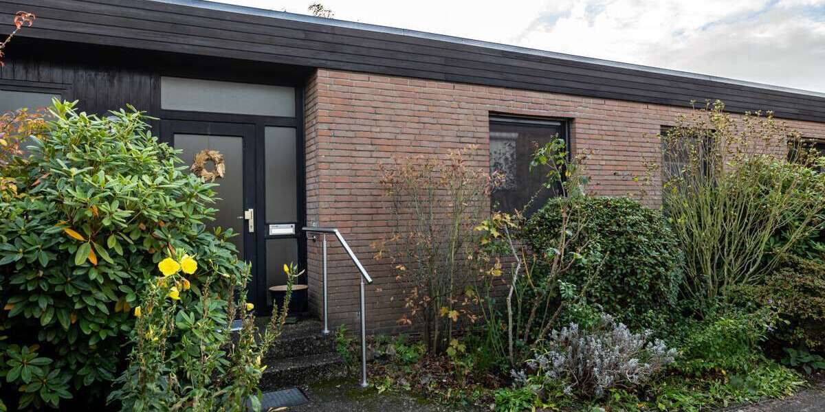 Haus zum Kaufen in Delmenhorst 297.000 € 156 m² 6 zimmer