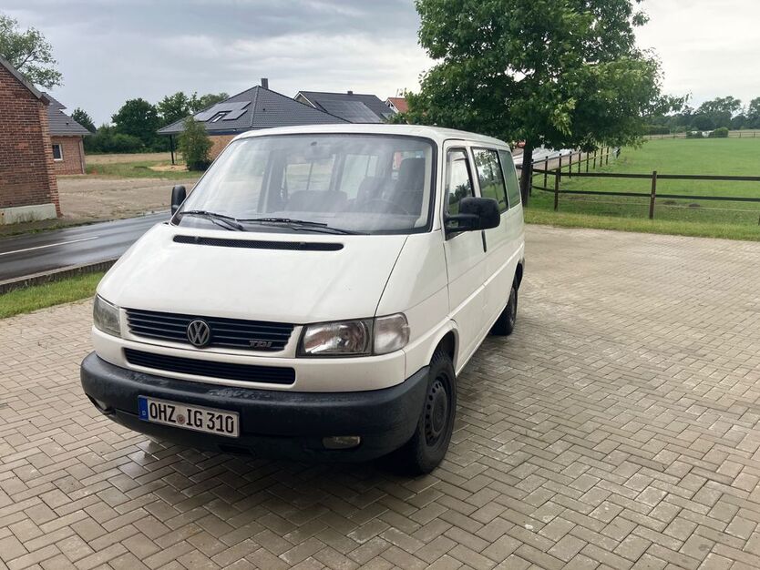 VW T4 andere 270.000 km 12.000 € Riede 27339