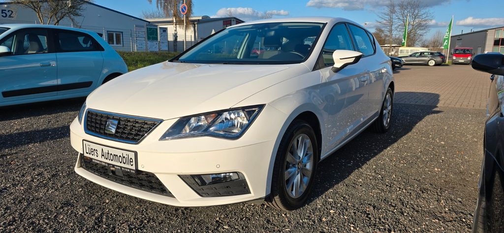 Seat Leon 21.600 km 14.690 &euro; Grasberg 28879