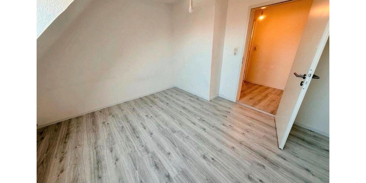 Maisonettenwohnung Stuhr - 3 Zimmer, 84 m&sup2;, 860&euro; | Angebot:26588541