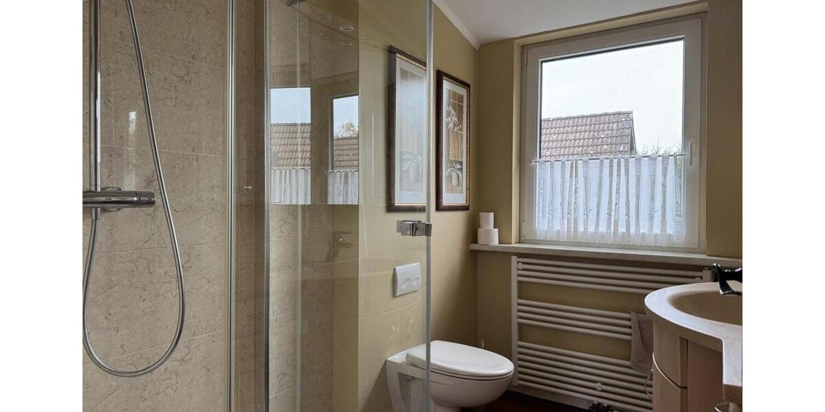 Einfamilienhaus Lilienthal - 9 Zimmer, 200 m&sup2;, 425.000&euro; | Angebot:27191368