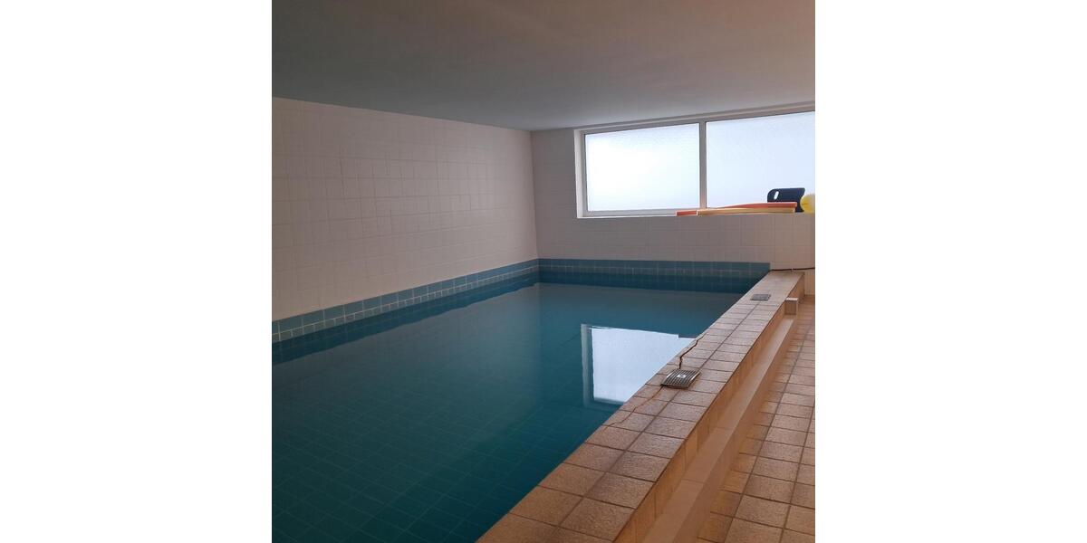 Dachgeschoßwohnung Bremen Schwachhausen - 2 Zimmer, 50 m&sup2;, 160.000&euro; | Angebot:25117810